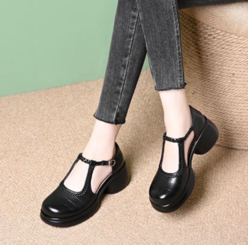 Женские черные сандалии Мэри Д – обзор и цена Women'S Shoes Crocs